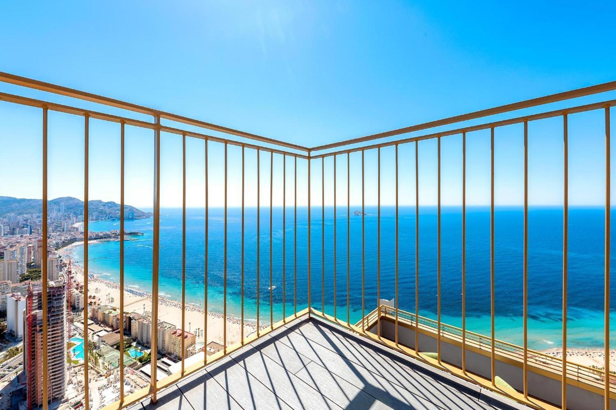 Intempo Sky Luxury Apartment 26 Floor Seaview Benidorm Ngoại thất bức ảnh