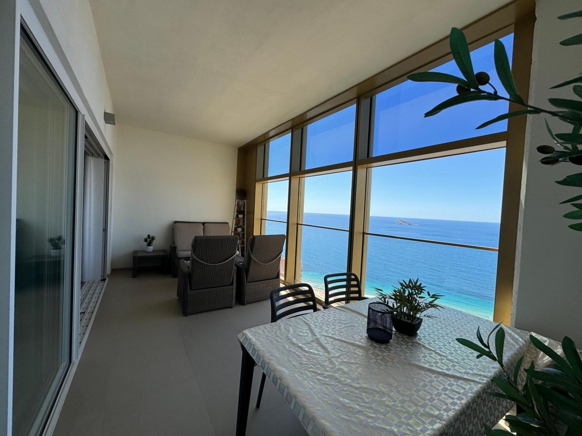 Intempo Sky Luxury Apartment 26 Floor Seaview Benidorm Ngoại thất bức ảnh